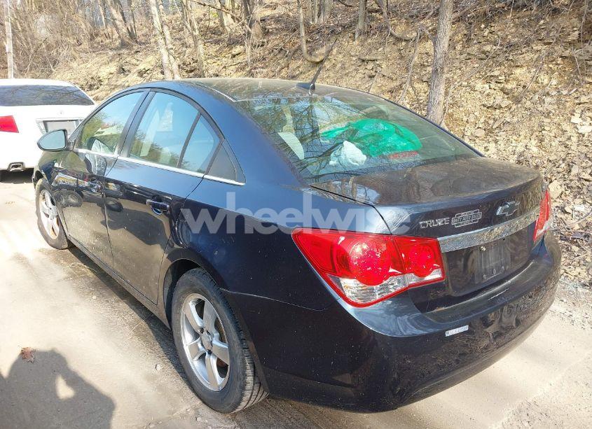 Photo 3 of 2014 Chevrolet Cruze 1LT AUTO (VIN 1G1PC5SB1E7302745)