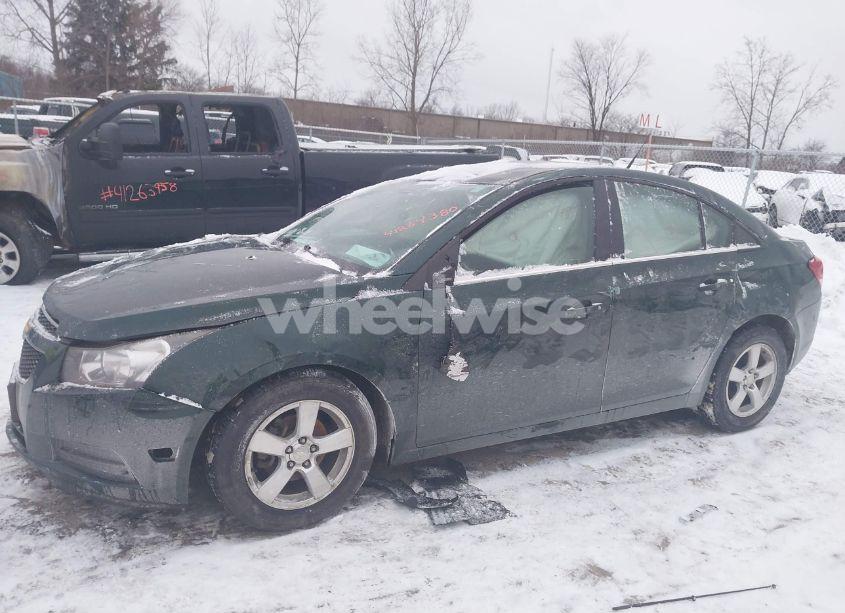 Photo 14 of 2014 Chevrolet Cruze 1LT AUTO (VIN 1G1PC5SB1E7327323)