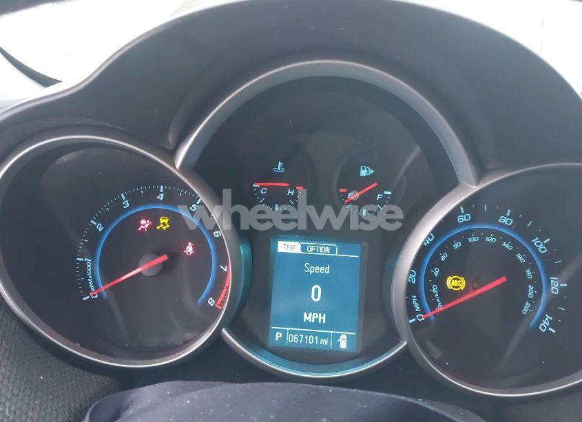 Photo 15 of 2014 Chevrolet Cruze 1LT AUTO (VIN 1G1PC5SB1E7327323)