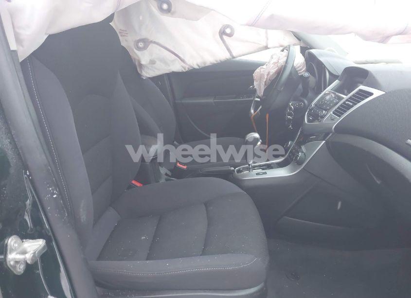 Photo 5 of 2014 Chevrolet Cruze 1LT AUTO (VIN 1G1PC5SB1E7327323)