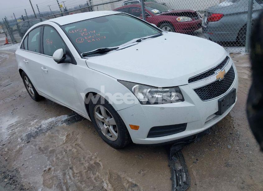 2014 Chevrolet Cruze 1LT AUTO (VIN 1G1PC5SB1E7347779) main photo