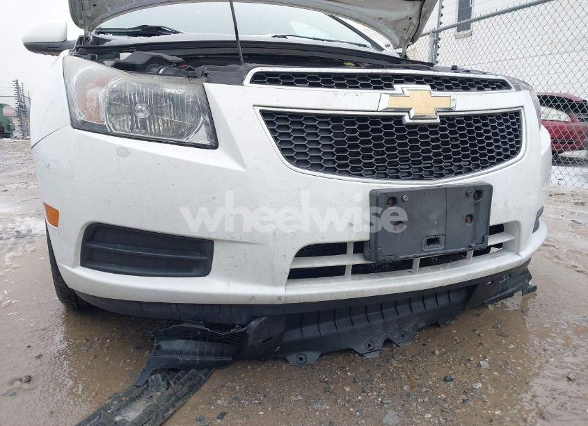 Photo 6 of 2014 Chevrolet Cruze 1LT AUTO (VIN 1G1PC5SB1E7347779)