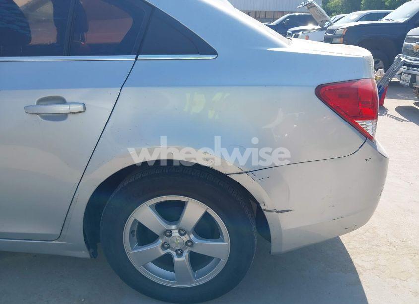 Photo 6 of 2014 Chevrolet Cruze 1LT AUTO (VIN 1G1PC5SB1E7363707)