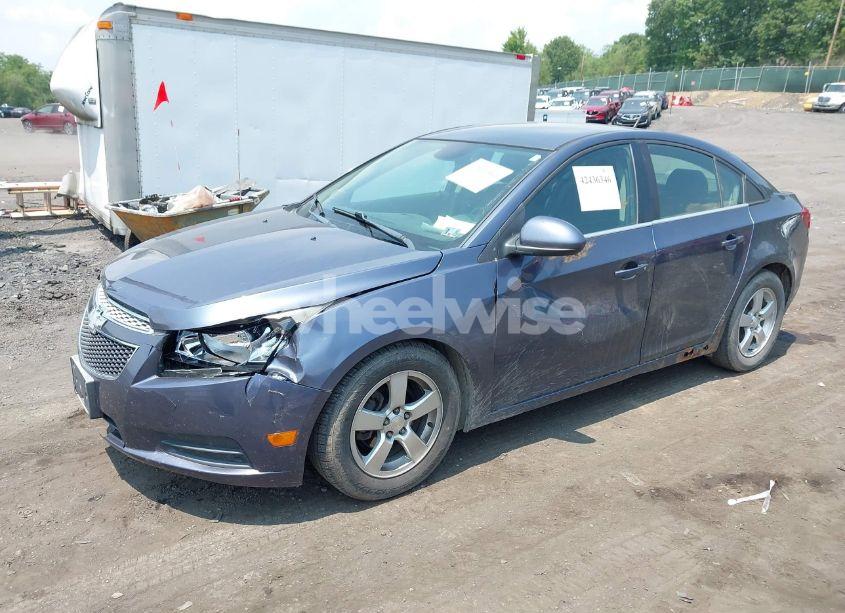 Photo 2 of 2014 Chevrolet Cruze 1LT AUTO (VIN 1G1PC5SB1E7366199)