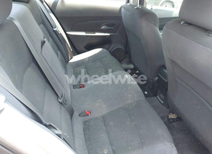 Photo 8 of 2014 Chevrolet Cruze 1LT AUTO (VIN 1G1PC5SB1E7366199)