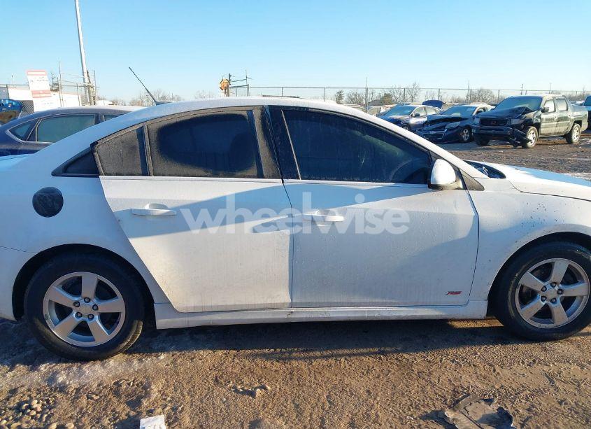 Photo 14 of 2014 Chevrolet Cruze 1LT AUTO (VIN 1G1PC5SB1E7369670)