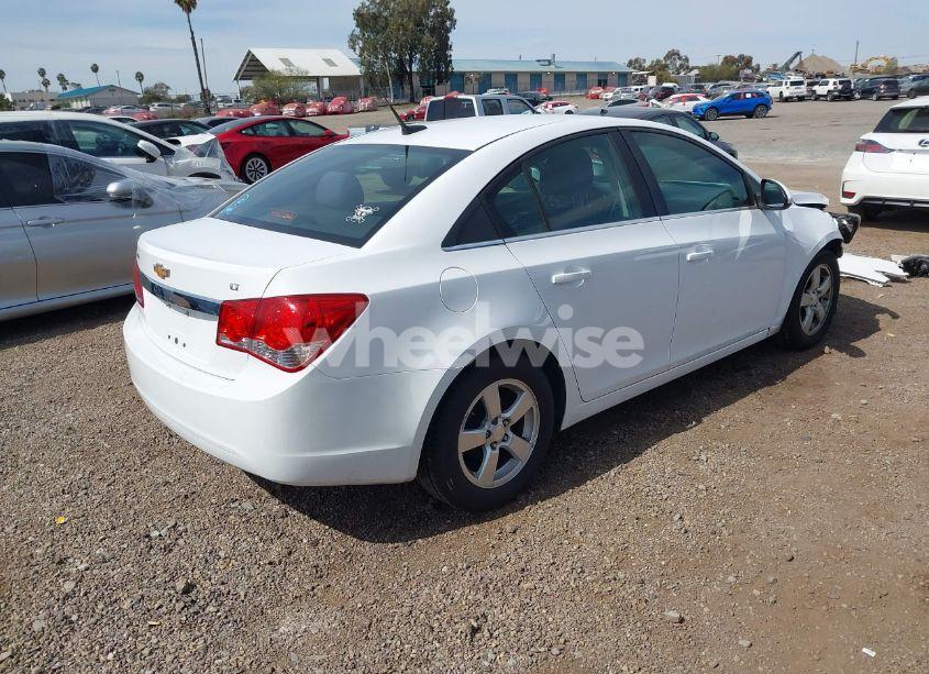 Photo 4 of 2014 Chevrolet Cruze 1LT AUTO (VIN 1G1PC5SB1E7370771)