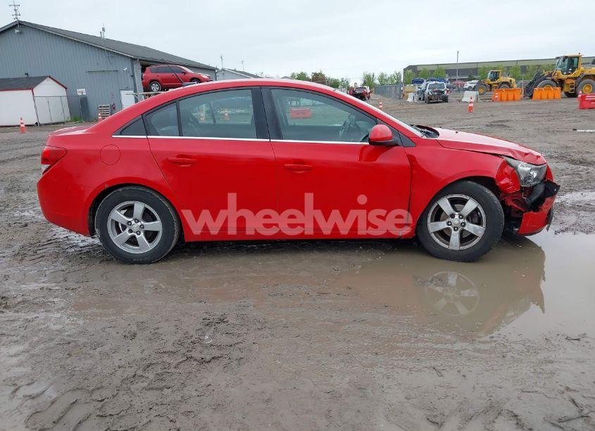 Photo 13 of 2014 Chevrolet Cruze 1LT AUTO (VIN 1G1PC5SB1E7387778)