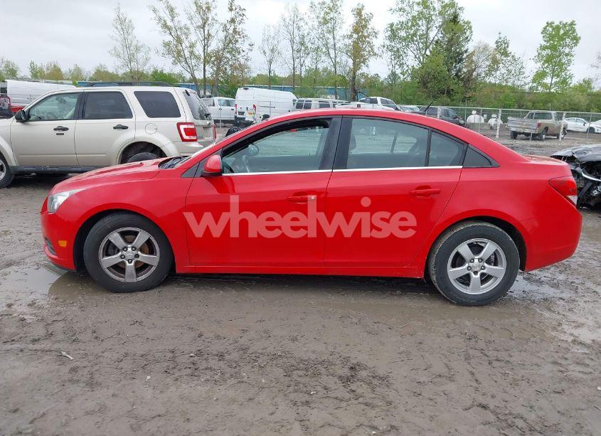 Photo 14 of 2014 Chevrolet Cruze 1LT AUTO (VIN 1G1PC5SB1E7387778)