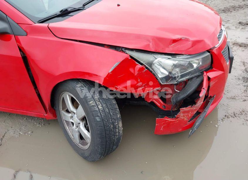 Photo 6 of 2014 Chevrolet Cruze 1LT AUTO (VIN 1G1PC5SB1E7387778)