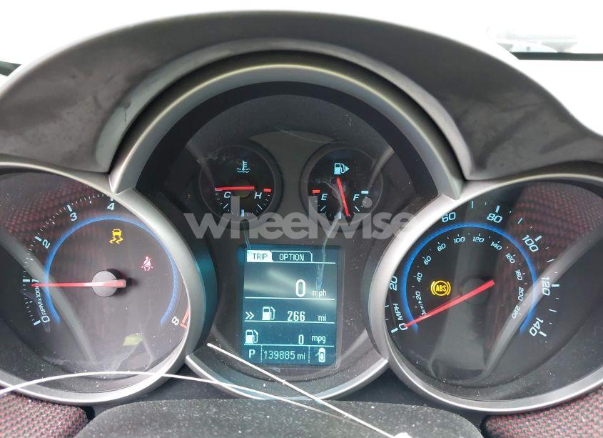 Photo 7 of 2014 Chevrolet Cruze 1LT AUTO (VIN 1G1PC5SB1E7387778)