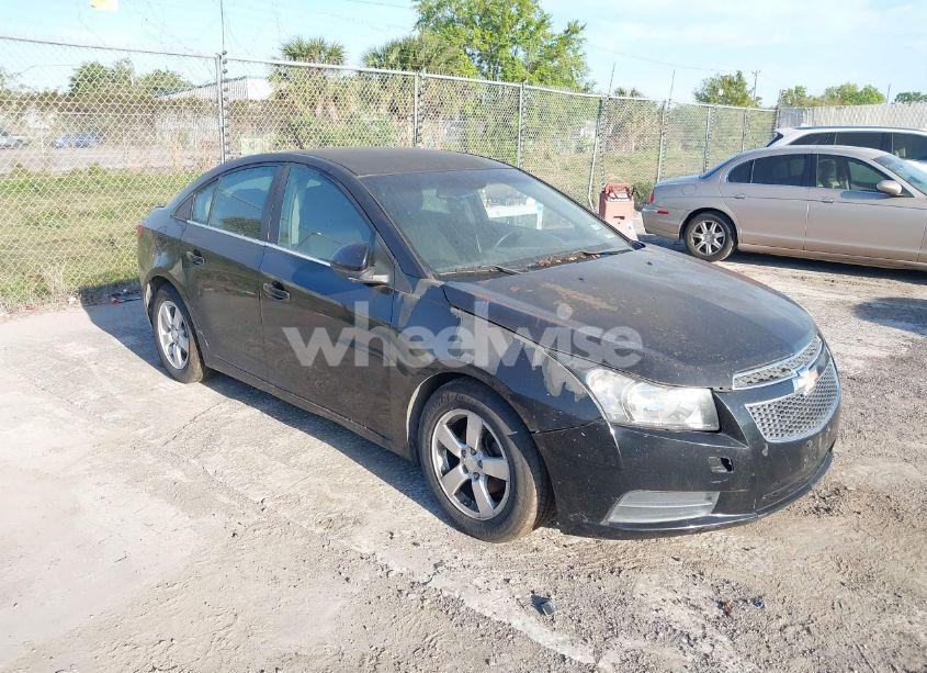 2014 Chevrolet Cruze 1LT AUTO (VIN 1G1PC5SB1E7429270) main photo