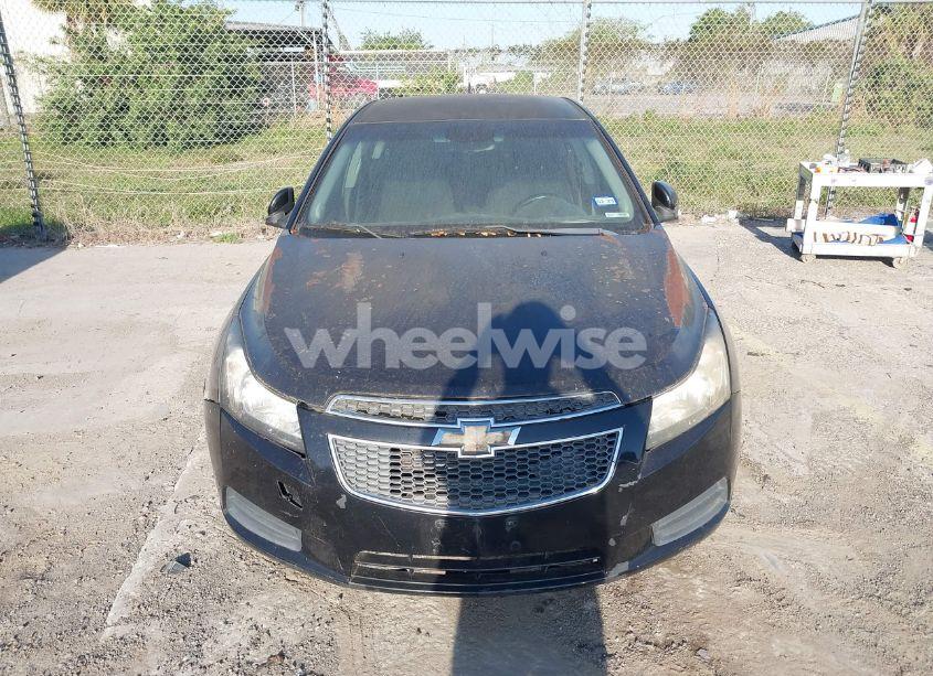 Photo 6 of 2014 Chevrolet Cruze 1LT AUTO (VIN 1G1PC5SB1E7429270)