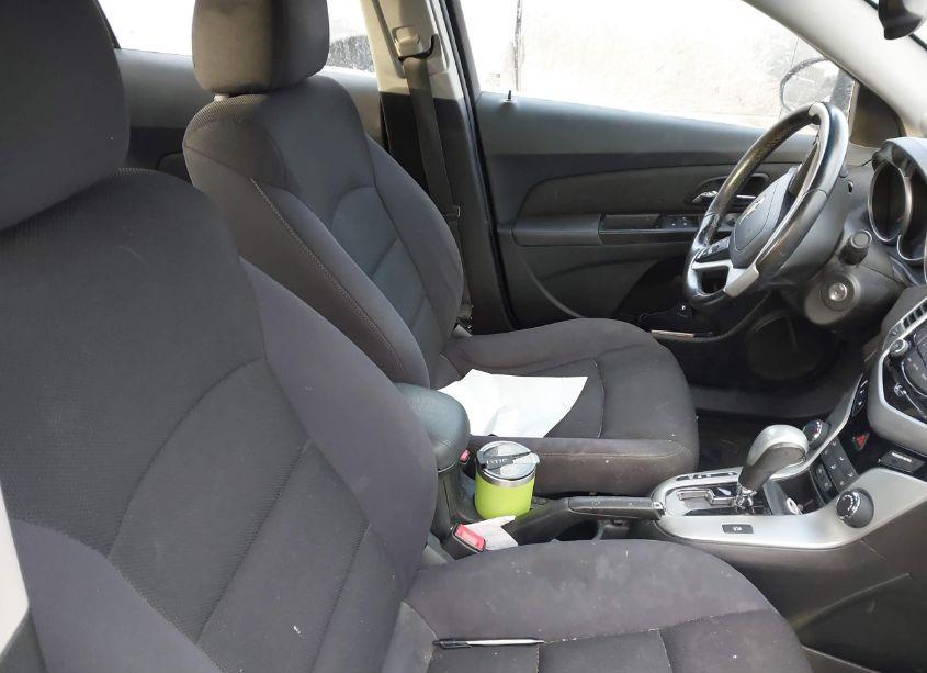 Photo 5 of 2014 Chevrolet Cruze 1LT AUTO (VIN 1G1PC5SB1E7432945)