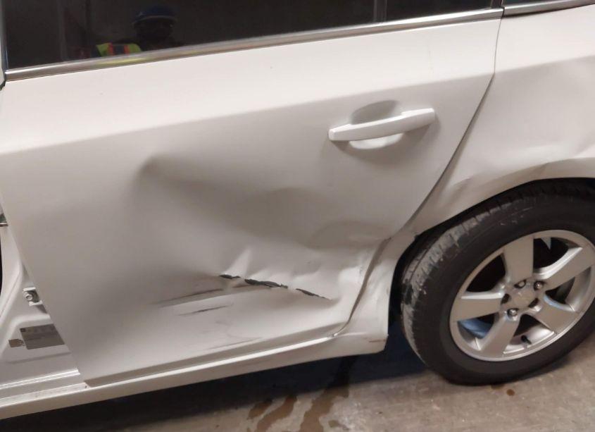 Photo 6 of 2014 Chevrolet Cruze 1LT AUTO (VIN 1G1PC5SB1E7469316)