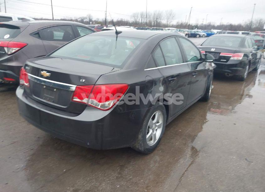 Photo 4 of 2014 Chevrolet Cruze 1LT AUTO (VIN 1G1PC5SB1E7474595)