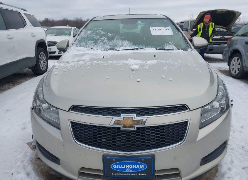 Photo 12 of 2014 Chevrolet Cruze 1LT AUTO (VIN 1G1PC5SB1E7485743)