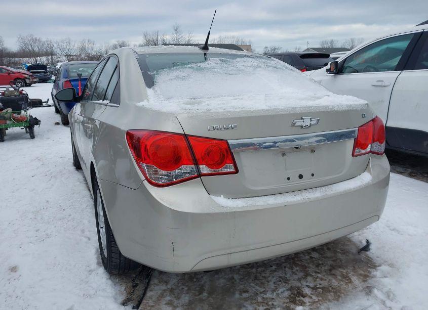 Photo 3 of 2014 Chevrolet Cruze 1LT AUTO (VIN 1G1PC5SB1E7485743)