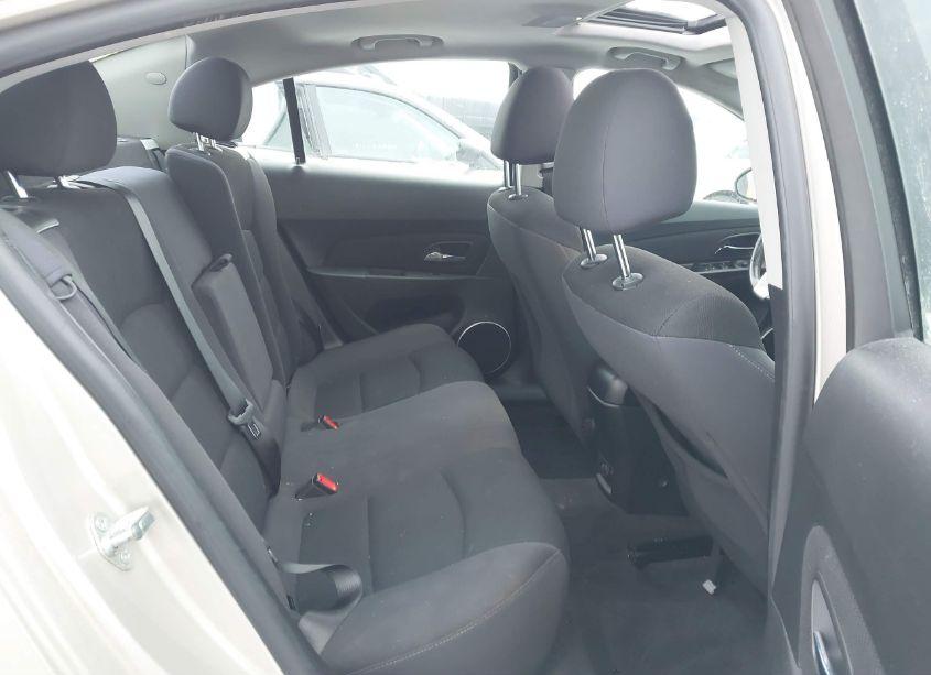 Photo 8 of 2014 Chevrolet Cruze 1LT AUTO (VIN 1G1PC5SB1E7485743)