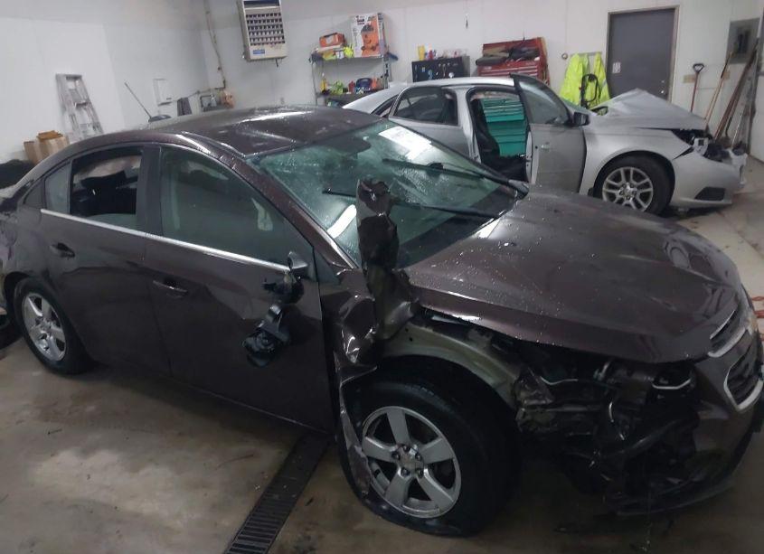 2015 Chevrolet Cruze 1LT AUTO (VIN 1G1PC5SB1F7119959) main photo