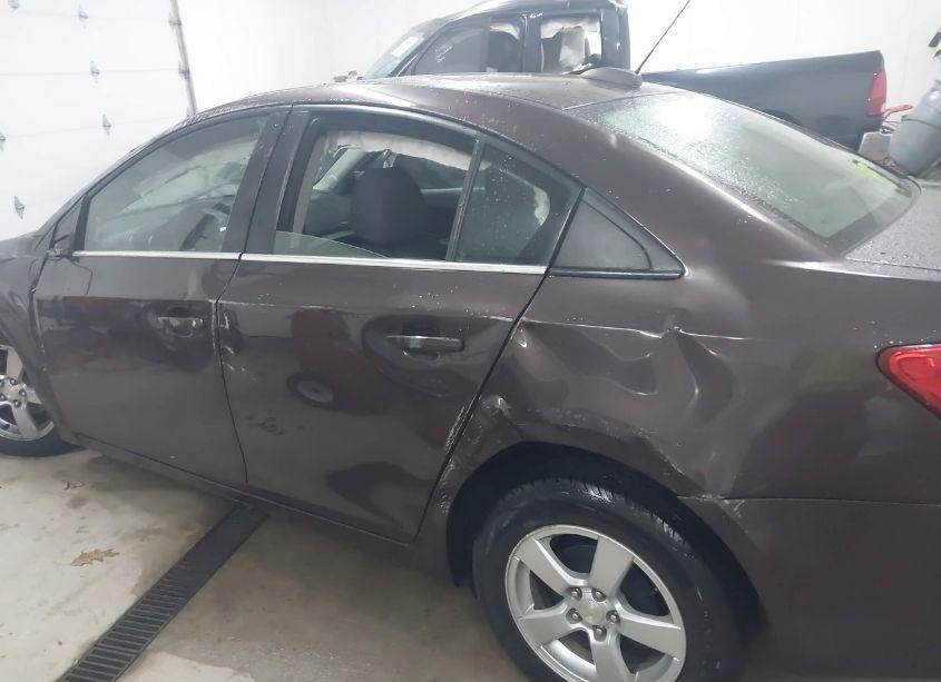 Photo 12 of 2015 Chevrolet Cruze 1LT AUTO (VIN 1G1PC5SB1F7119959)