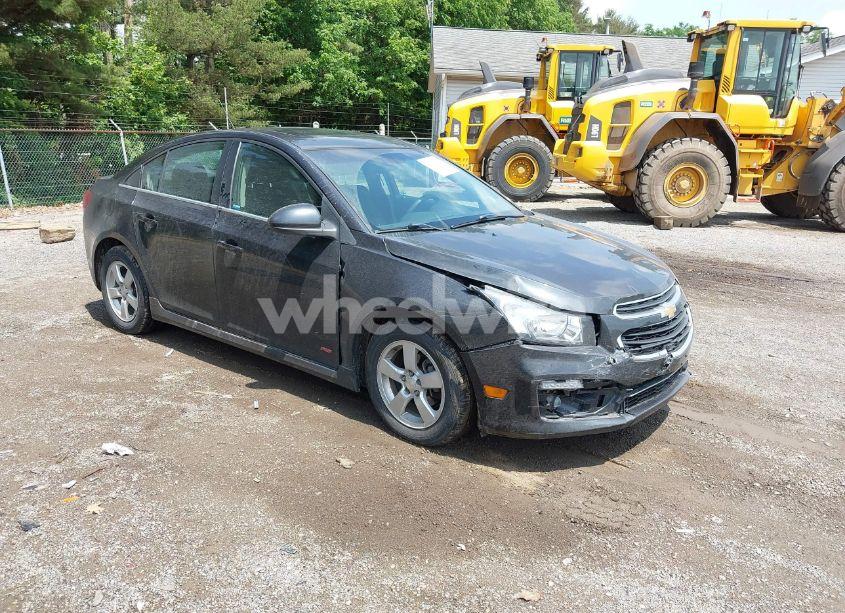 2015 Chevrolet Cruze 1LT AUTO (VIN 1G1PC5SB1F7122408) main photo