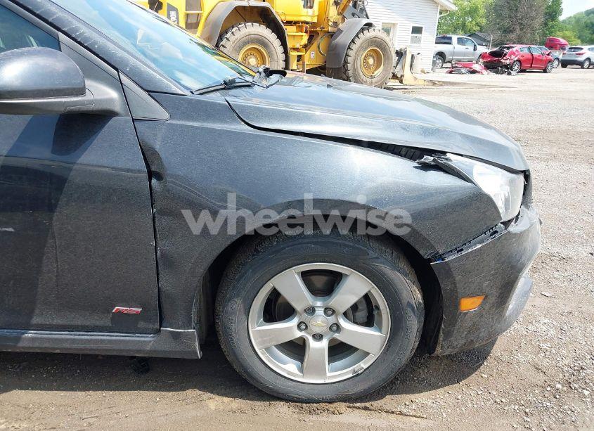Photo 13 of 2015 Chevrolet Cruze 1LT AUTO (VIN 1G1PC5SB1F7122408)