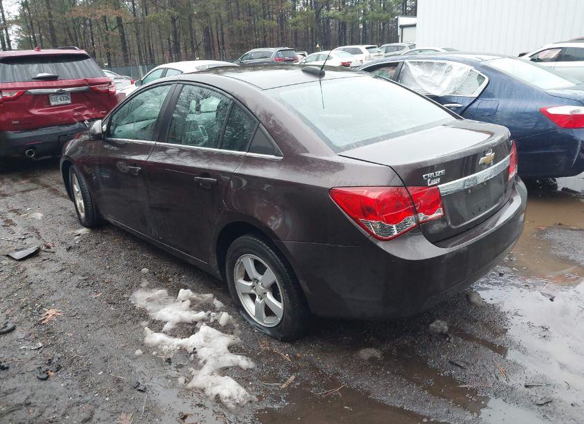 Photo 3 of 2015 Chevrolet Cruze 1LT AUTO (VIN 1G1PC5SB1F7140150)