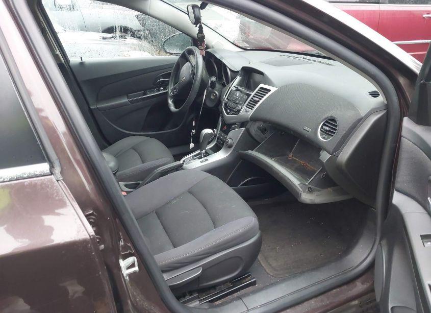 Photo 5 of 2015 Chevrolet Cruze 1LT AUTO (VIN 1G1PC5SB1F7140150)