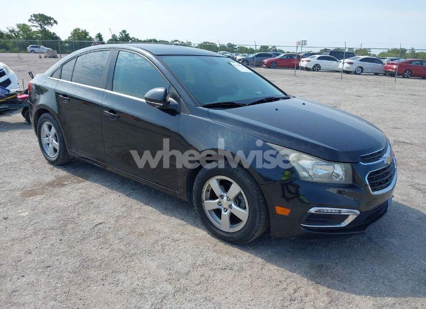 2015 Chevrolet Cruze 1LT AUTO (VIN 1G1PC5SB1F7142206) main photo