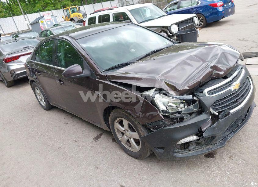 2015 Chevrolet Cruze 1LT AUTO (VIN 1G1PC5SB1F7143209) main photo