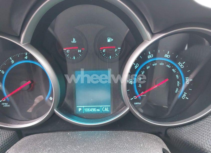 Photo 7 of 2015 Chevrolet Cruze 1LT AUTO (VIN 1G1PC5SB1F7171074)