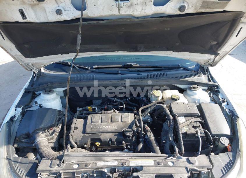 Photo 10 of 2015 Chevrolet Cruze 1LT AUTO (VIN 1G1PC5SB1F7214425)