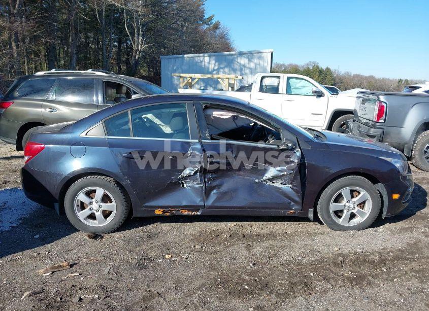 Photo 13 of 2015 Chevrolet Cruze 1LT AUTO (VIN 1G1PC5SB1F7246937)
