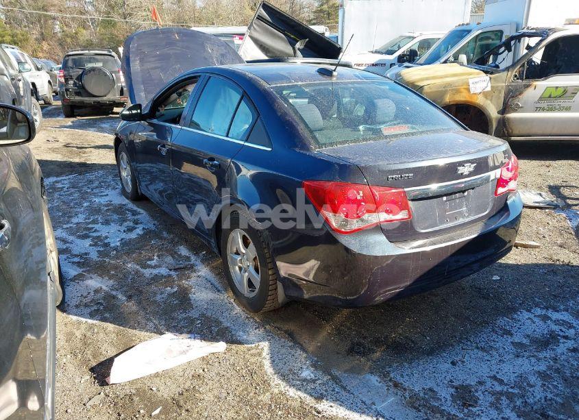 Photo 3 of 2015 Chevrolet Cruze 1LT AUTO (VIN 1G1PC5SB1F7246937)