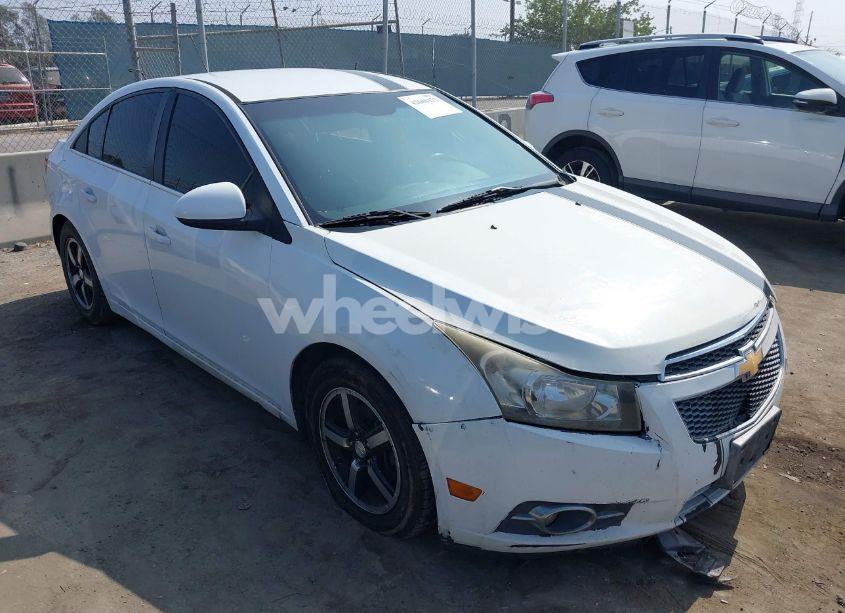 2015 Chevrolet Cruze 1LT AUTO (VIN 1G1PC5SB1F7250681) main photo