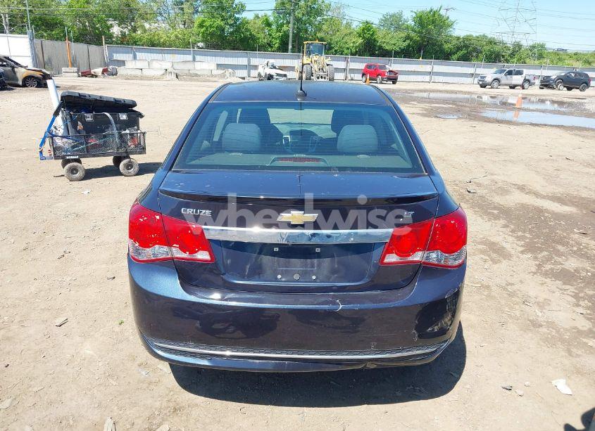 Photo 17 of 2015 Chevrolet Cruze 1LT AUTO (VIN 1G1PC5SB1F7267321)