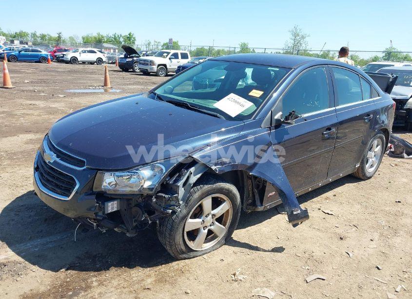 Photo 2 of 2015 Chevrolet Cruze 1LT AUTO (VIN 1G1PC5SB1F7267321)