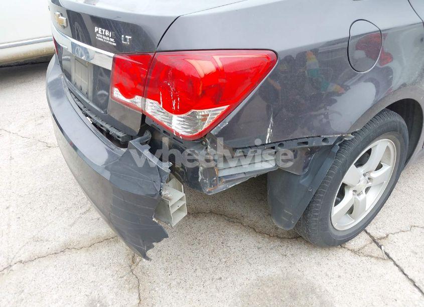 Photo 13 of 2015 Chevrolet Cruze 1LT AUTO (VIN 1G1PC5SB1F7299766)