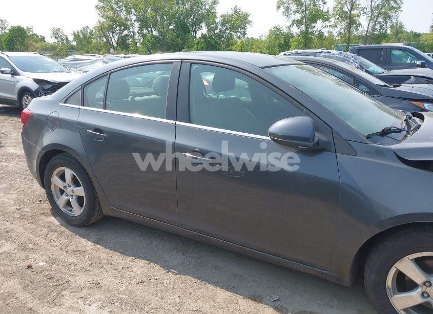 Photo 13 of 2013 Chevrolet Cruze 1LT AUTO (VIN 1G1PC5SB2D7146326)