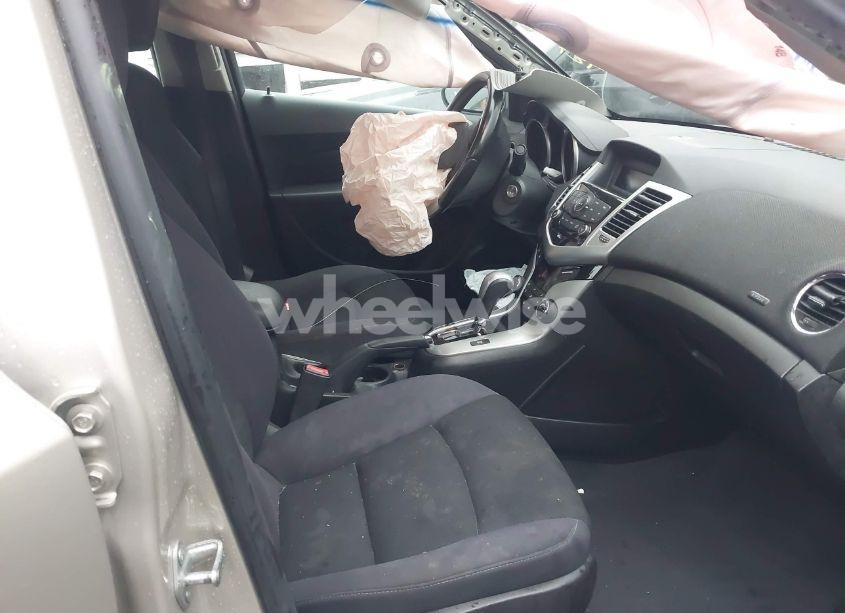 Photo 5 of 2013 Chevrolet Cruze 1LT AUTO (VIN 1G1PC5SB2D7158024)