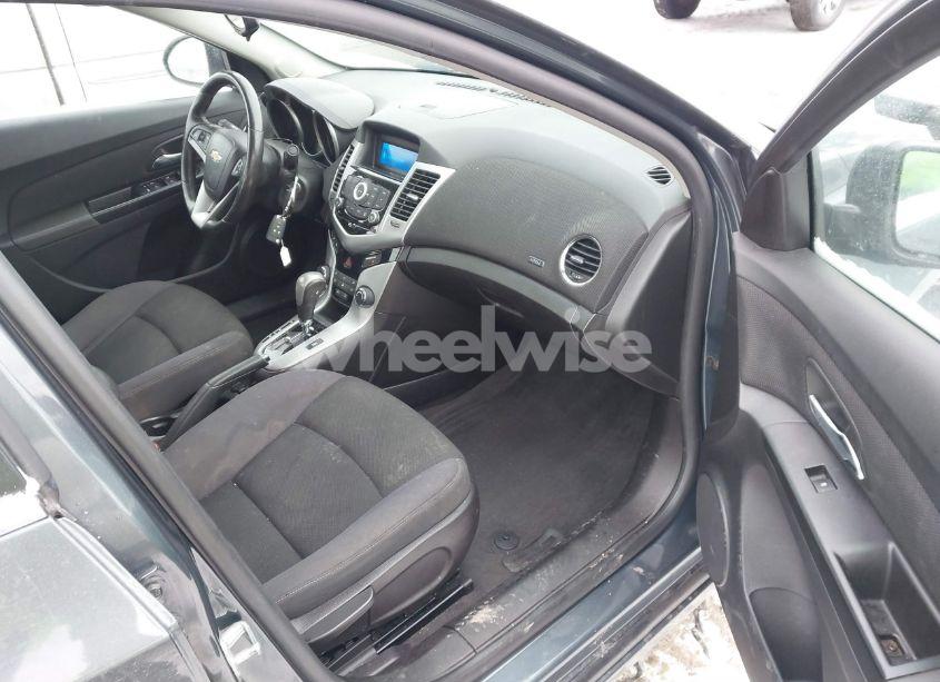 Photo 5 of 2013 Chevrolet Cruze 1LT AUTO (VIN 1G1PC5SB2D7204578)