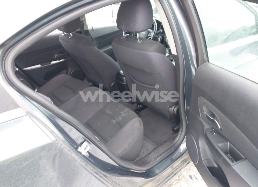 Photo 8 of 2013 Chevrolet Cruze 1LT AUTO (VIN 1G1PC5SB2D7204578)