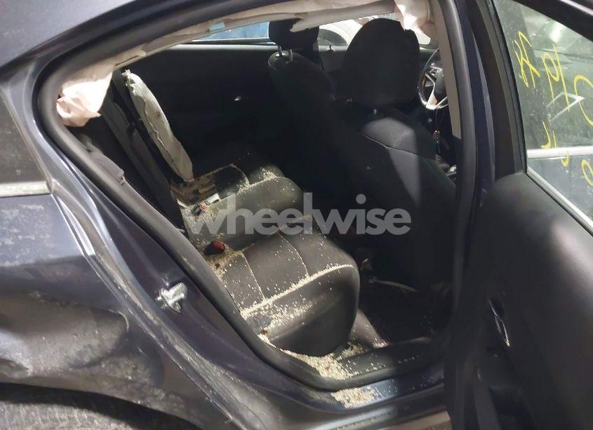 Photo 8 of 2013 Chevrolet Cruze 1LT AUTO (VIN 1G1PC5SB2D7209716)