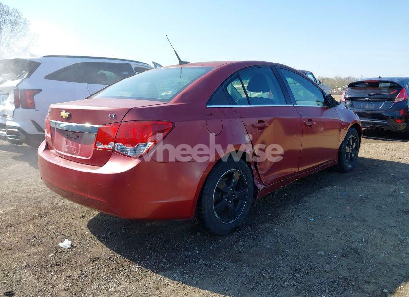 Photo 4 of 2013 Chevrolet Cruze 1LT AUTO (VIN 1G1PC5SB2D7221333)