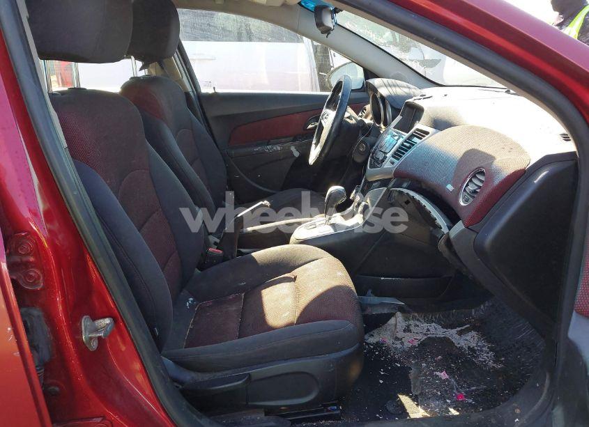 Photo 5 of 2013 Chevrolet Cruze 1LT AUTO (VIN 1G1PC5SB2D7221333)