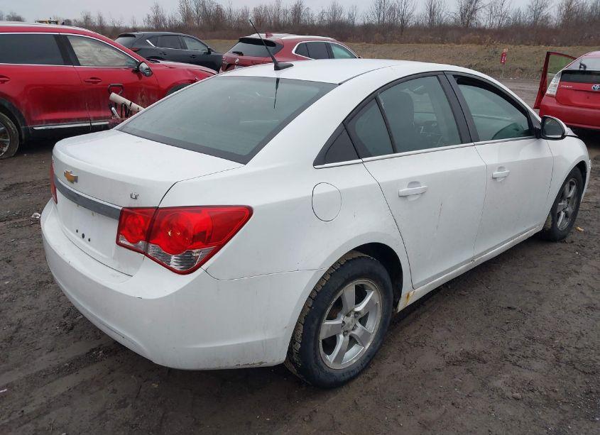Photo 4 of 2013 Chevrolet Cruze 1LT AUTO (VIN 1G1PC5SB2D7239105)