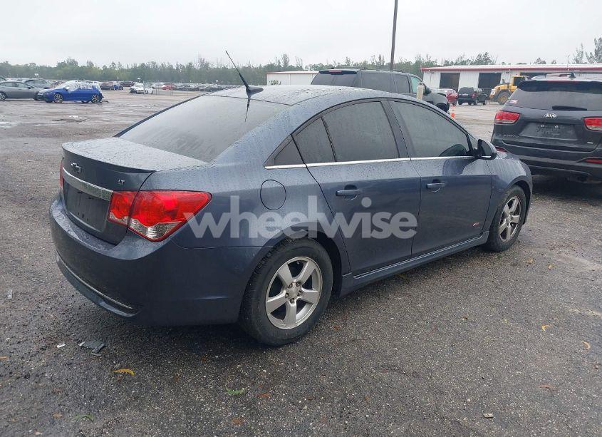 Photo 4 of 2013 Chevrolet Cruze 1LT AUTO (VIN 1G1PC5SB2D7250332)