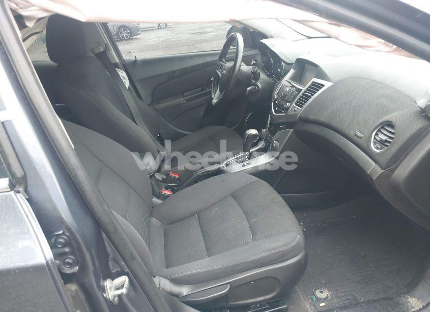 Photo 5 of 2013 Chevrolet Cruze 1LT AUTO (VIN 1G1PC5SB2D7250332)