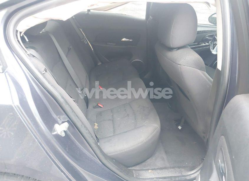 Photo 8 of 2013 Chevrolet Cruze 1LT AUTO (VIN 1G1PC5SB2D7250332)